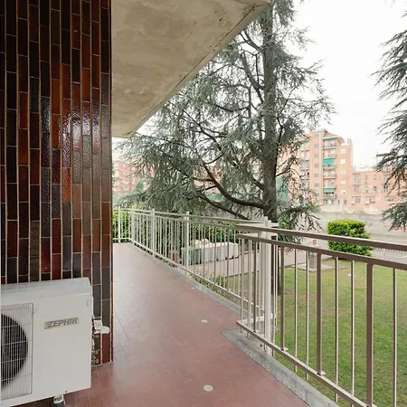 APT con terrazzo a Milano- Greco Pirelli!-3